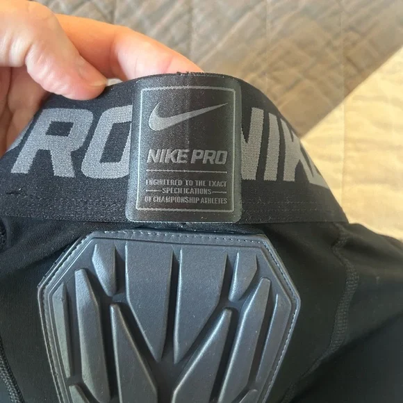 Nike Pro Black Compression Shorts with Gray Padding Football Girdle - Picture 4 of 8